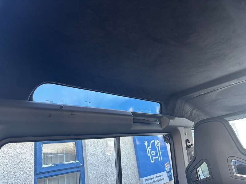 Land Rover 2.2 TDCi XS SUV Double Cab 3dr Diesel Manual 4WD SWB Euro 5 (122 ps) SUV Manual Diesel