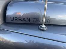 Land Rover Defender 90 2.2 TDCi XS SUV Double Cab 3dr Diesel Manual 4WD SWB Euro 5 (122 ps) 