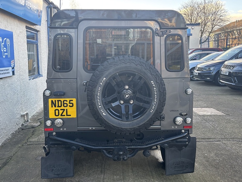 Land Rover 2.2 TDCi XS SUV Double Cab 3dr Diesel Manual 4WD SWB Euro 5 (122 ps) SUV Manual Diesel