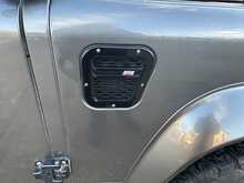 Land Rover Defender 90 2.2 TDCi XS SUV Double Cab 3dr Diesel Manual 4WD SWB Euro 5 (122 ps) 