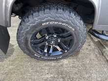 Land Rover Defender 90 2.2 TDCi XS SUV Double Cab 3dr Diesel Manual 4WD SWB Euro 5 (122 ps) 