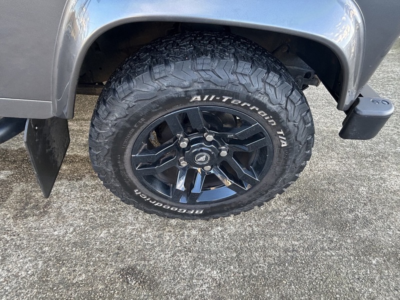 Land Rover 2.2 TDCi XS SUV Double Cab 3dr Diesel Manual 4WD SWB Euro 5 (122 ps) SUV Manual Diesel