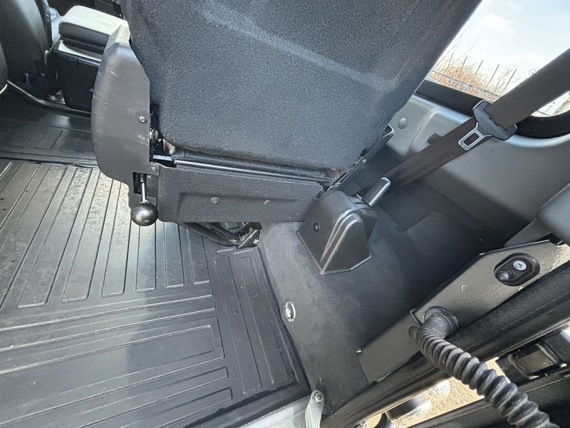 Land Rover 2.2 TDCi XS SUV Double Cab 3dr Diesel Manual 4WD SWB Euro 5 (122 ps) SUV Manual Diesel