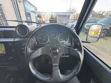 Land Rover Defender 90 2.2 TDCi XS SUV Double Cab 3dr Diesel Manual 4WD SWB Euro 5 (122 ps) 