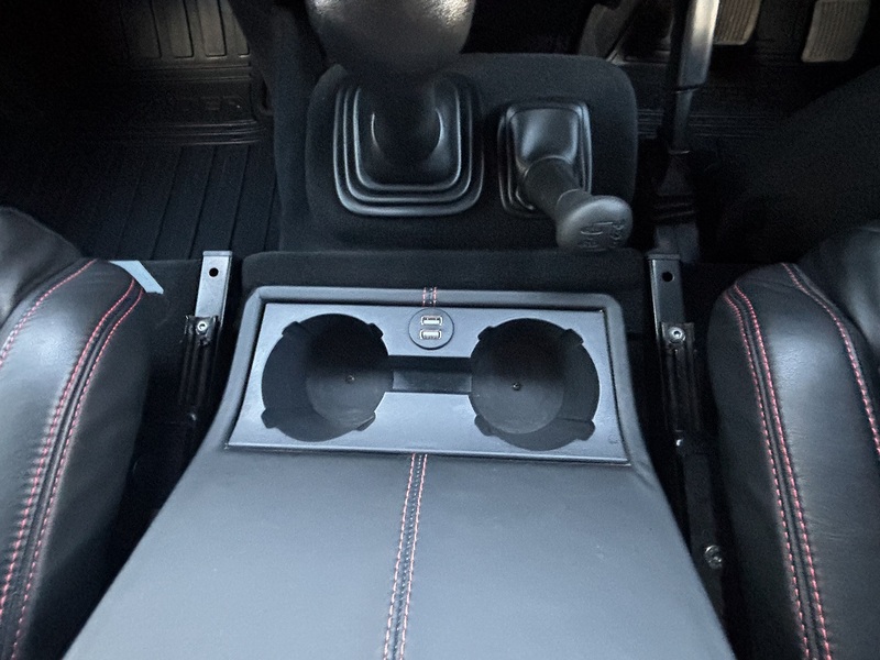 Land Rover 2.2 TDCi XS SUV Double Cab 3dr Diesel Manual 4WD SWB Euro 5 (122 ps) SUV Manual Diesel