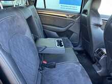 Skoda Kodiaq 2.0 TDI SportLine SUV 5dr Diesel DSG 4WD Euro 6 (s/s) (7 Seat) (150 ps) 