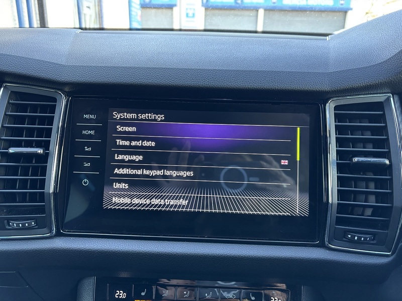 Skoda 2.0 TDI SportLine SUV 5dr Diesel DSG 4WD Euro 6 (s/s) (7 Seat) (150 ps) SUV Automatic Diesel