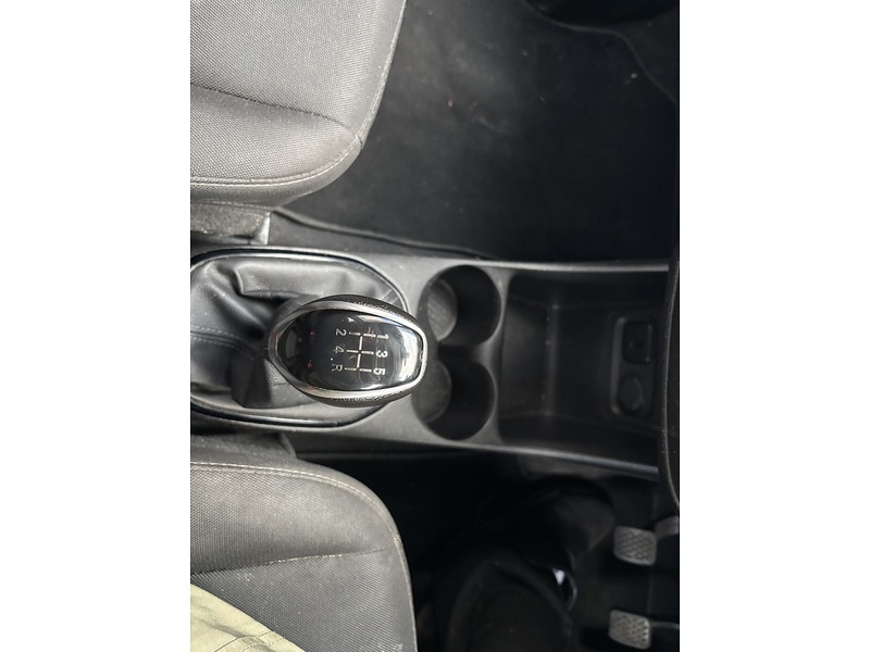 Vauxhall 1.0i SE Hatchback 5dr Petrol Manual Euro 6 (a/c) (75 ps) Hatchback Manual Petrol