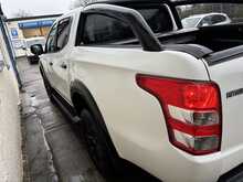 Mitsubishi L200 2.4 DI-D DC Challenger Auto 4WD Euro 6 4dr 