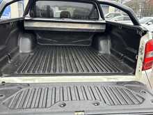 Mitsubishi L200 2.4 DI-D DC Challenger Auto 4WD Euro 6 4dr 