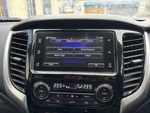 Mitsubishi L200 2.4 DI-D DC Challenger Auto 4WD Euro 6 4dr 