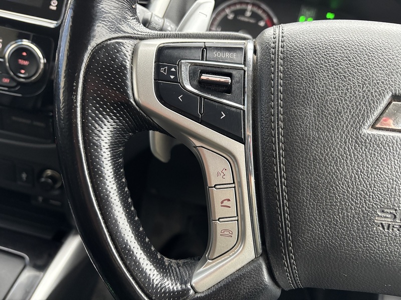 Mitsubishi 2.4 DI-D DC Challenger Auto 4WD Euro 6 4dr Pickup Automatic Diesel