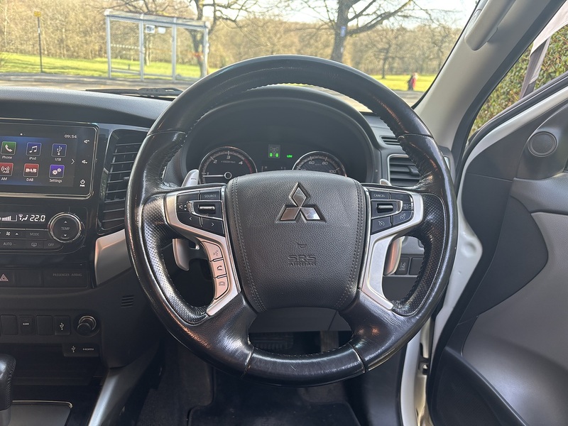 Mitsubishi 2.4 DI-D DC Challenger Auto 4WD Euro 6 4dr Pickup Automatic Diesel