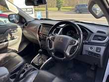 Mitsubishi L200 2.4 DI-D DC Challenger Auto 4WD Euro 6 4dr 