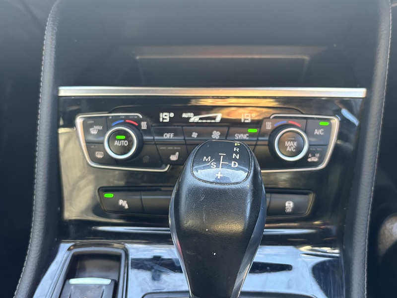 BMW 2.0 218d M Sport MPV 5dr Diesel Auto Euro 6 (s/s) (150 ps) MPV Automatic Diesel