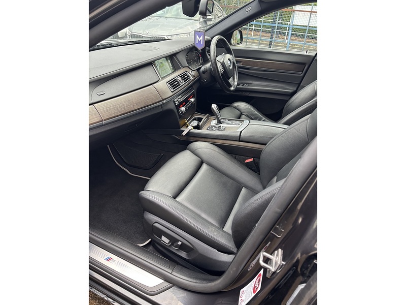 BMW 3.0 730d M Sport Saloon 4dr Diesel Auto Euro 5 (s/s) (258 ps) Saloon Automatic Diesel