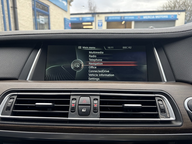 BMW 3.0 730d M Sport Saloon 4dr Diesel Auto Euro 5 (s/s) (258 ps) Saloon Automatic Diesel