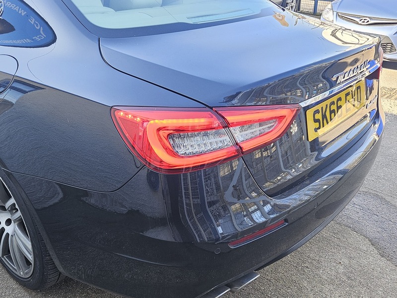 Maserati 3.0D V6 ZF Euro 5 (s/s) 4dr Saloon Automatic Diesel