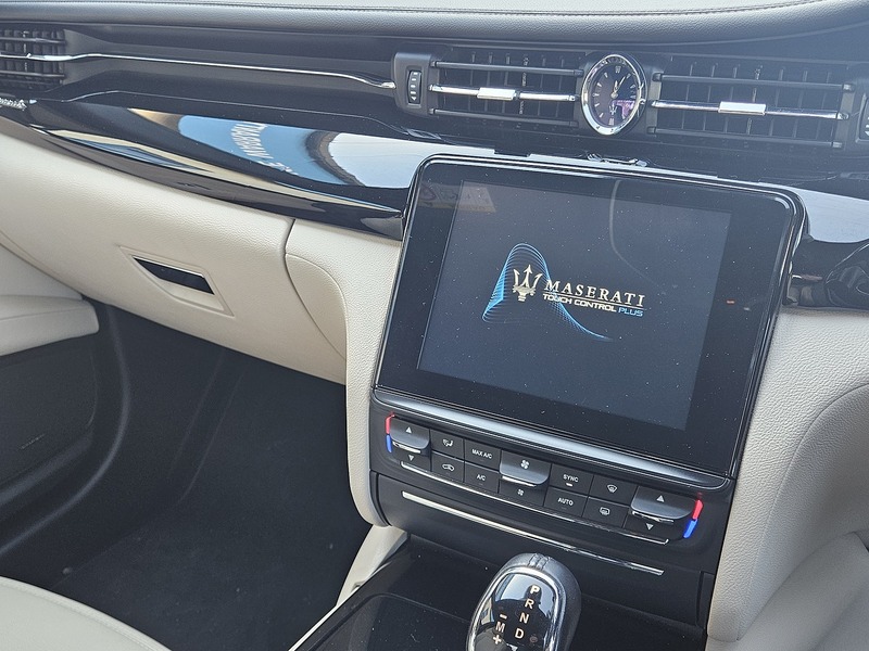 Maserati 3.0D V6 ZF Euro 5 (s/s) 4dr Saloon Automatic Diesel