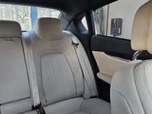 Maserati Quattroporte 3.0D V6 ZF Euro 5 (s/s) 4dr 