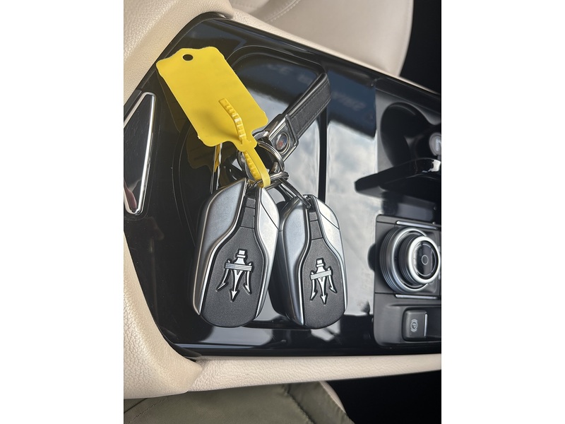 Maserati 3.0D V6 ZF Euro 5 (s/s) 4dr Saloon Automatic Diesel