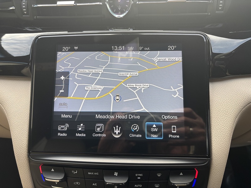 Maserati 3.0D V6 ZF Euro 5 (s/s) 4dr Saloon Automatic Diesel