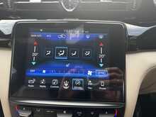 Maserati Quattroporte 3.0D V6 ZF Euro 5 (s/s) 4dr 