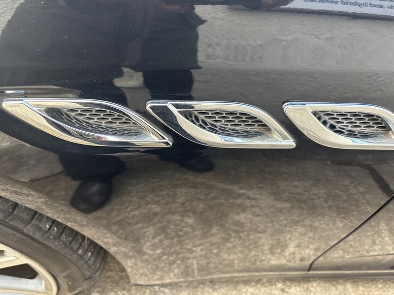 Maserati 3.0D V6 ZF Euro 5 (s/s) 4dr Saloon Automatic Diesel