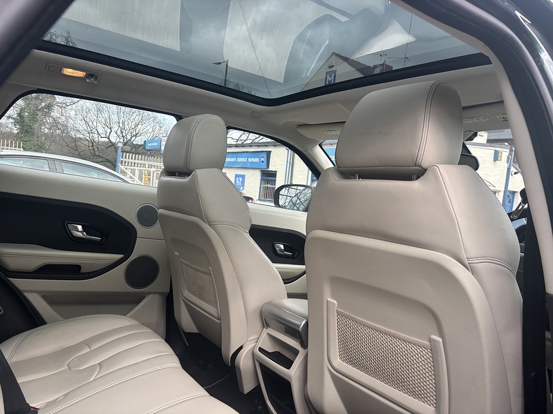 Land Rover 2.2 SD4 Prestige SUV 5dr Diesel Manual 4WD Euro 5 (s/s) (190 ps) SUV Manual Diesel