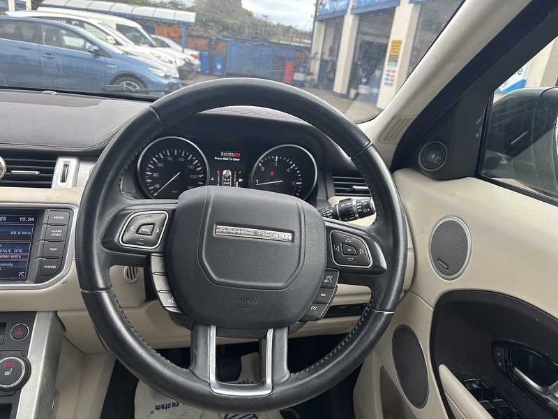 Land Rover 2.2 SD4 Prestige SUV 5dr Diesel Manual 4WD Euro 5 (s/s) (190 ps) SUV Manual Diesel