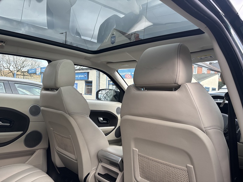 Land Rover 2.2 SD4 Prestige SUV 5dr Diesel Manual 4WD Euro 5 (s/s) (190 ps) SUV Manual Diesel