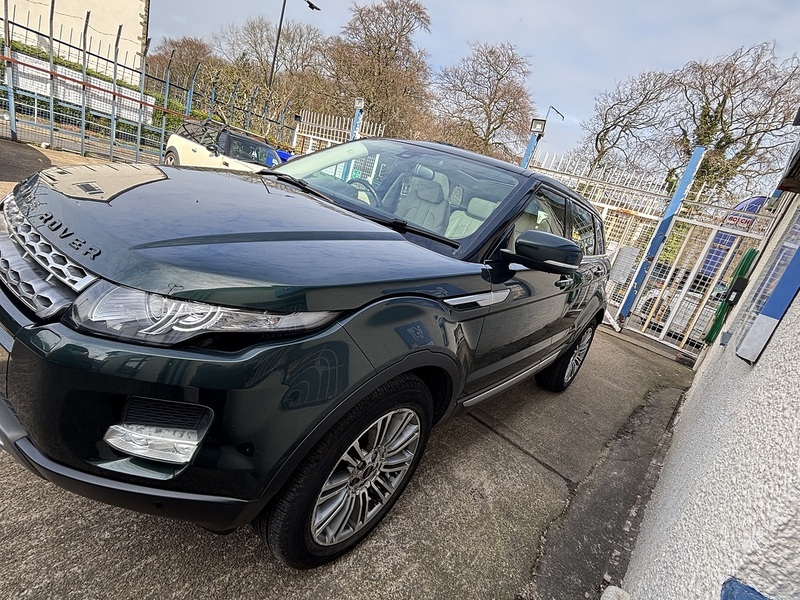 Land Rover 2.2 SD4 Prestige SUV 5dr Diesel Manual 4WD Euro 5 (s/s) (190 ps) SUV Manual Diesel