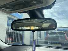 Land Rover Range Rover Evoque 2.2 SD4 Prestige SUV 5dr Diesel Manual 4WD Euro 5 (s/s) (190 ps) 