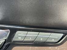 Land Rover Range Rover Evoque 2.2 SD4 Prestige SUV 5dr Diesel Manual 4WD Euro 5 (s/s) (190 ps) 