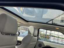 Land Rover Range Rover Evoque 2.2 SD4 Prestige SUV 5dr Diesel Manual 4WD Euro 5 (s/s) (190 ps) 