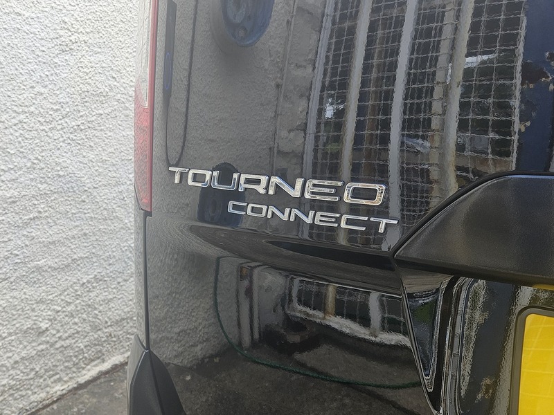 Ford 1.5 EcoBlue Titanium MPV 5dr Diesel Manual Euro 6 (s/s) (120 ps)