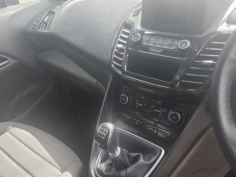 Ford 1.5 EcoBlue Titanium MPV 5dr Diesel Manual Euro 6 (s/s) (120 ps)