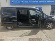 Ford Grand Tourneo Connect EcoBlue Titanium 