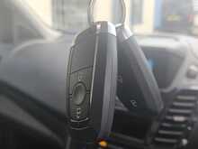 Ford Grand Tourneo Connect EcoBlue Titanium 