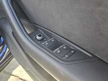 Audi A4 Avant TDI Black Edition 