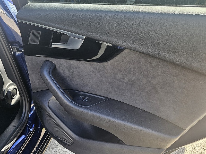 Audi 2.0 TDI 40 Black Edition Estate 5dr Diesel S Tronic quattro Euro 6 (s/s) (204 ps)