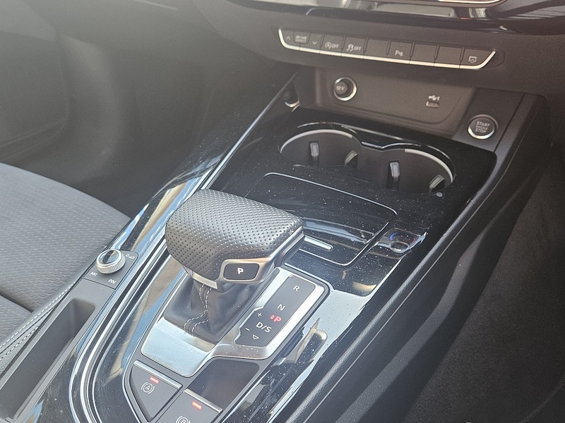 Audi 2.0 TDI 40 Black Edition Estate 5dr Diesel S Tronic quattro Euro 6 (s/s) (204 ps)