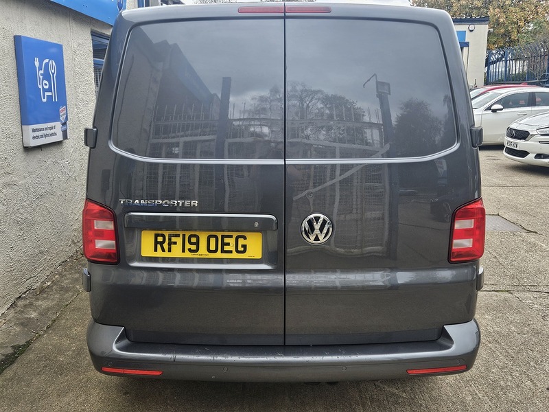Volkswagen 2.0 TDI T30 BlueMotion Tech Highline Panel Van 5dr Diesel Manual FWD LWB Euro 6 (s/s) (102 ps)