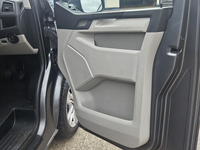 Volkswagen 2.0 TDI T30 BlueMotion Tech Highline Panel Van 5dr Diesel Manual FWD LWB Euro 6 (s/s) (102 ps)
