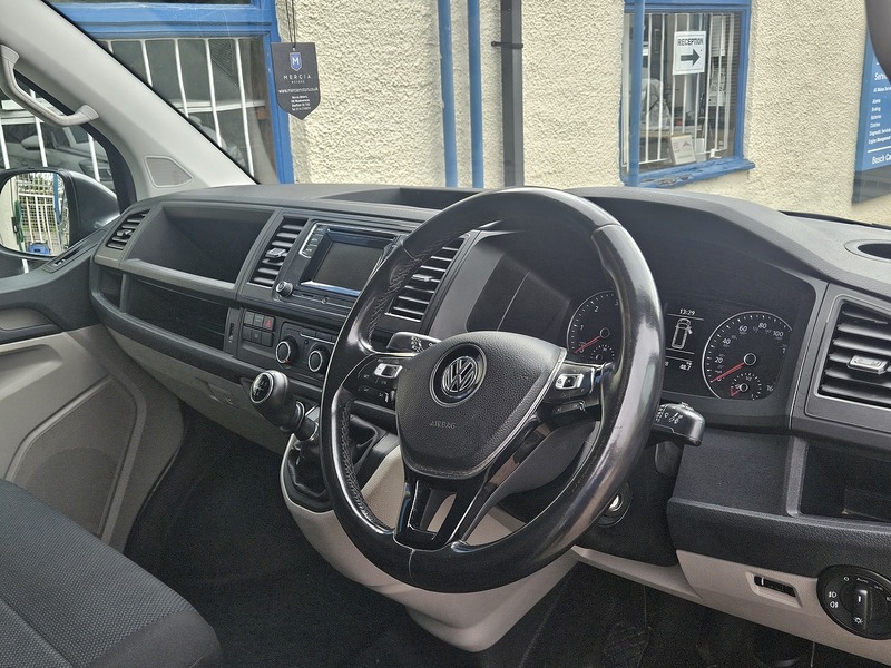Volkswagen 2.0 TDI T30 BlueMotion Tech Highline Panel Van 5dr Diesel Manual FWD LWB Euro 6 (s/s) (102 ps)