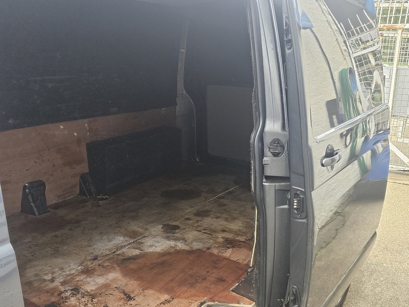 Volkswagen 2.0 TDI T30 BlueMotion Tech Highline Panel Van 5dr Diesel Manual FWD LWB Euro 6 (s/s) (102 ps)