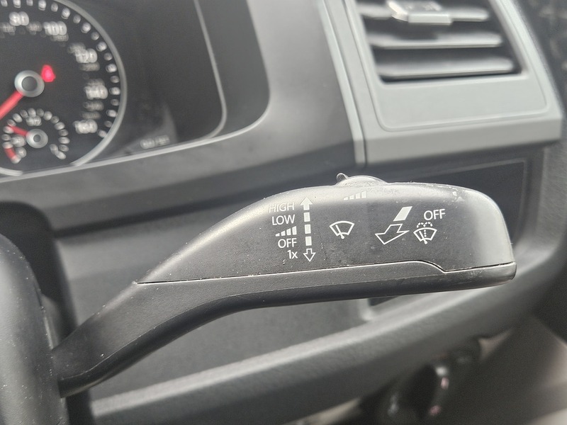 Volkswagen 2.0 TDI T30 BlueMotion Tech Highline Panel Van 5dr Diesel Manual FWD LWB Euro 6 (s/s) (102 ps)