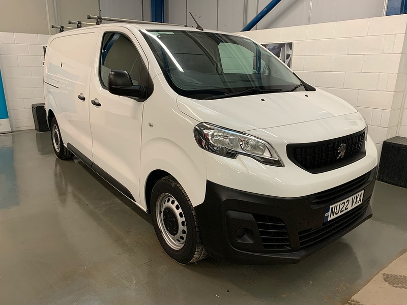 Peugeot 2.0 BlueHDi 1400 Professional Premium Standard Panel Van 6dr Diesel Manual MWB Euro 6 (s/s) (145 ps)