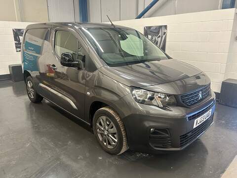 1.5 BlueHDi 1000 Asphalt Premium + Standard Panel Van 5dr Diesel Manual SWB Euro 6 (s/s) (100 bhp)