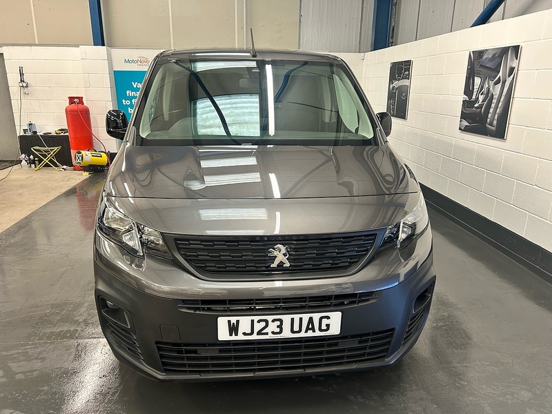 Peugeot 1.5 BlueHDi 1000 Asphalt Premium + Standard Panel Van 5dr Diesel Manual SWB Euro 6 (s/s) (100 bhp)